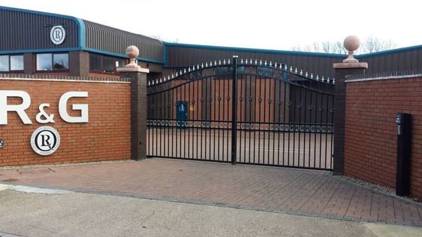 Commercial Gates
